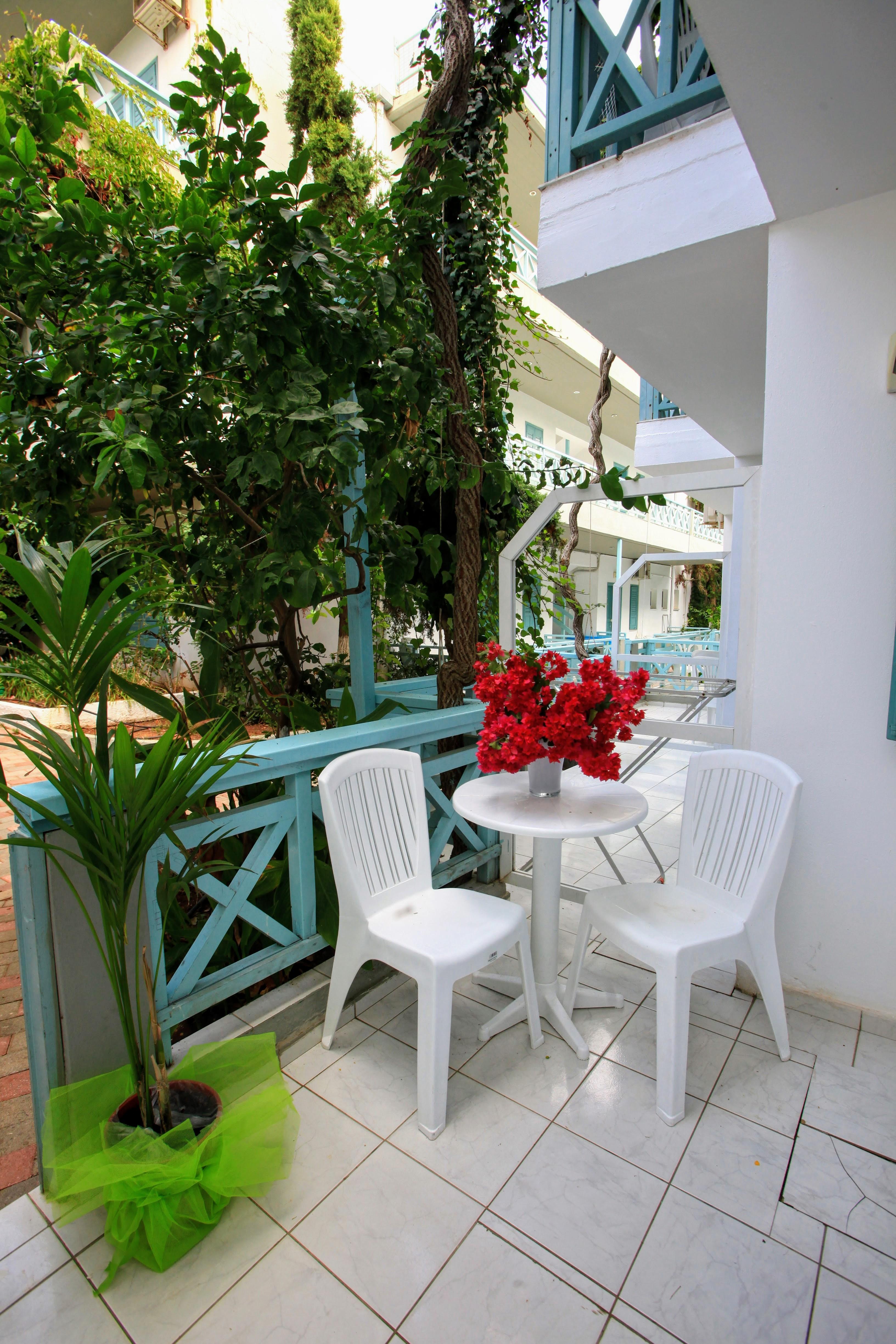 Anatoli Aparthotel